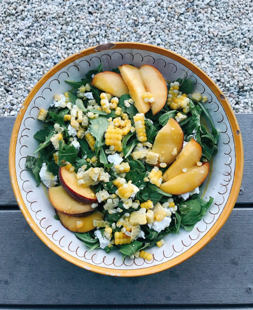 https://frenchpressedkitchen.com/wp-content/uploads/2018/08/Easy-Peach-Goat-Cheese-Sweet-Corn-and-Arugula-Salad-Full-836x1024.jpg